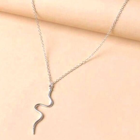 HALLOWEEN SALE Sterling Silver Minimalist Snake Pendant Necklace - Picture 2 of 5